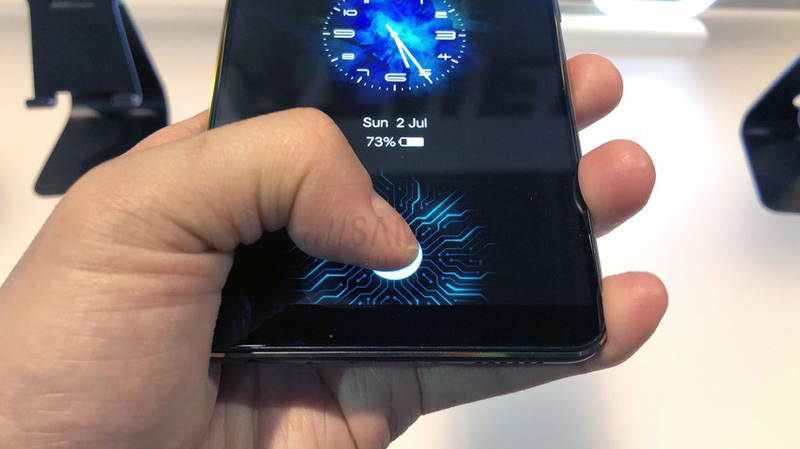 عدم استفاده از اسکنر اثر انگشت درون نمایشگر برای گلکسی Note 9