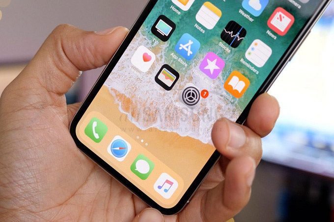 کاهش تولید آیفون X اپل و ضرر سامسونگ از پنل های OLED 