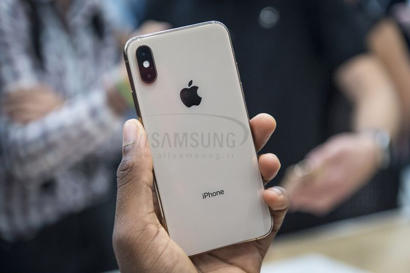 مقایسه ویژگی های گلکسی نوت 9 و آیفون جدید Xs Max اپل با قابلیت های متفاوت 