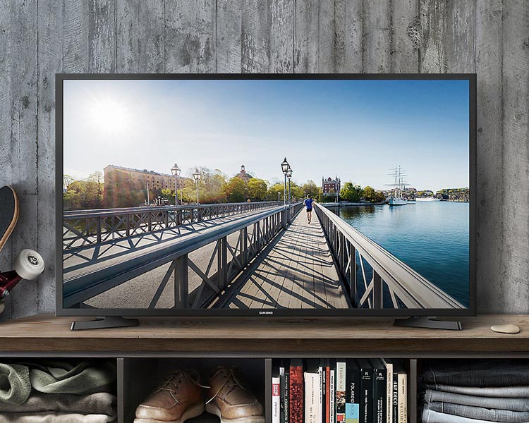 تلویزیون 32 اینچ سامسونگ N5550 تلویزیون 32 اینچ سامسونگ N5550