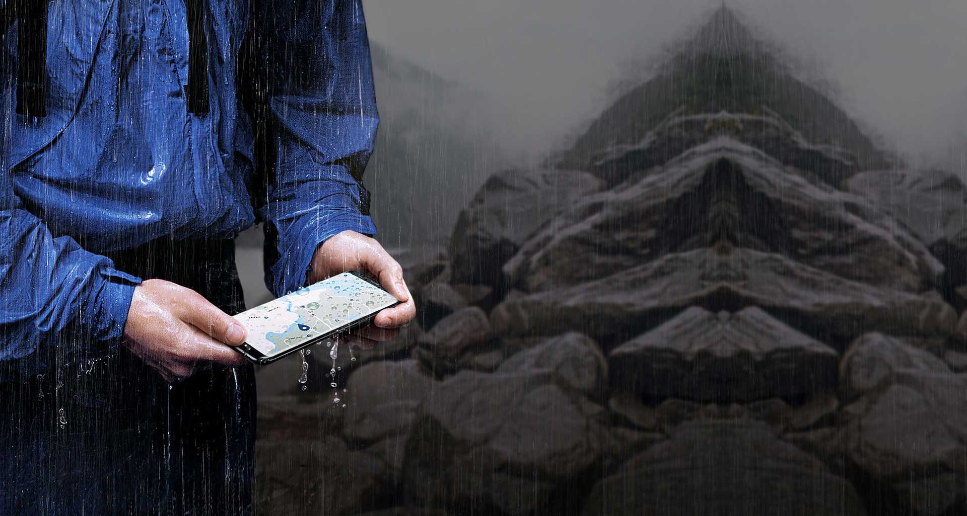 محافظت از گوشی SM-G955fd در برابر آب و گرد و غبار