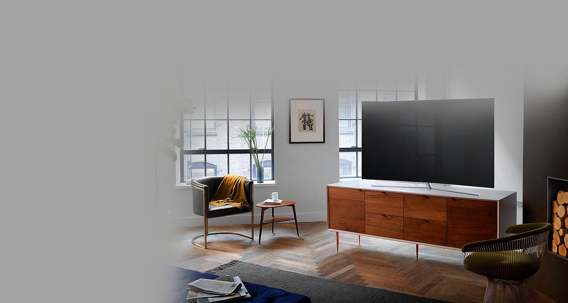 نظم و زیبایی خیره کننده فضای خانه با تلویزیون Q78C