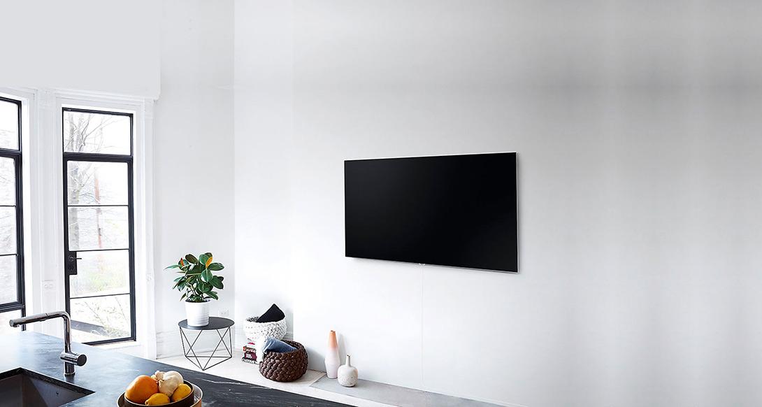 تلویزیون سامسونگ سری 7 با طراحی زیبا و شیک برای فضای خانه شما