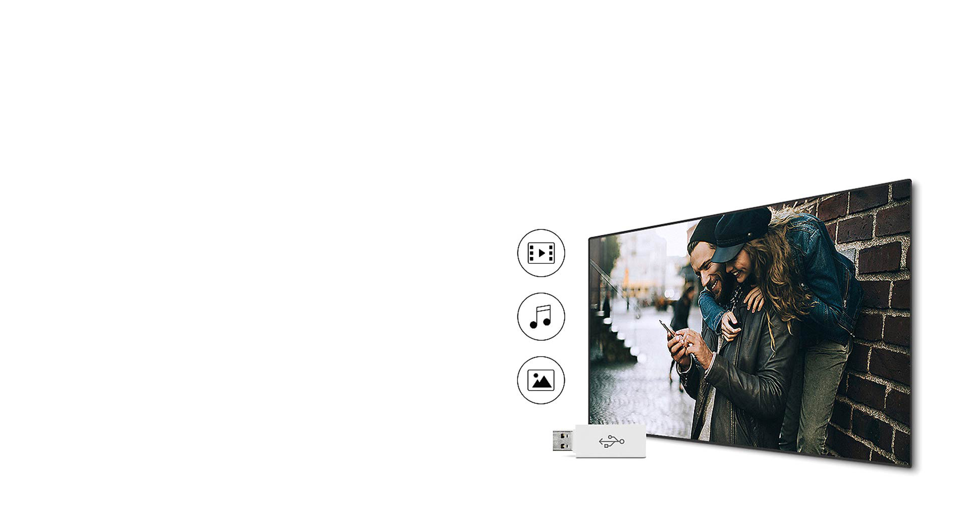 تلویزیون منحنی Full HD سامسونگ با قابلیت اشتراک گذاری محتوا